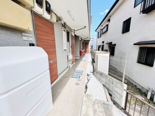 ヒルズ峰岡町B棟の物件外観写真